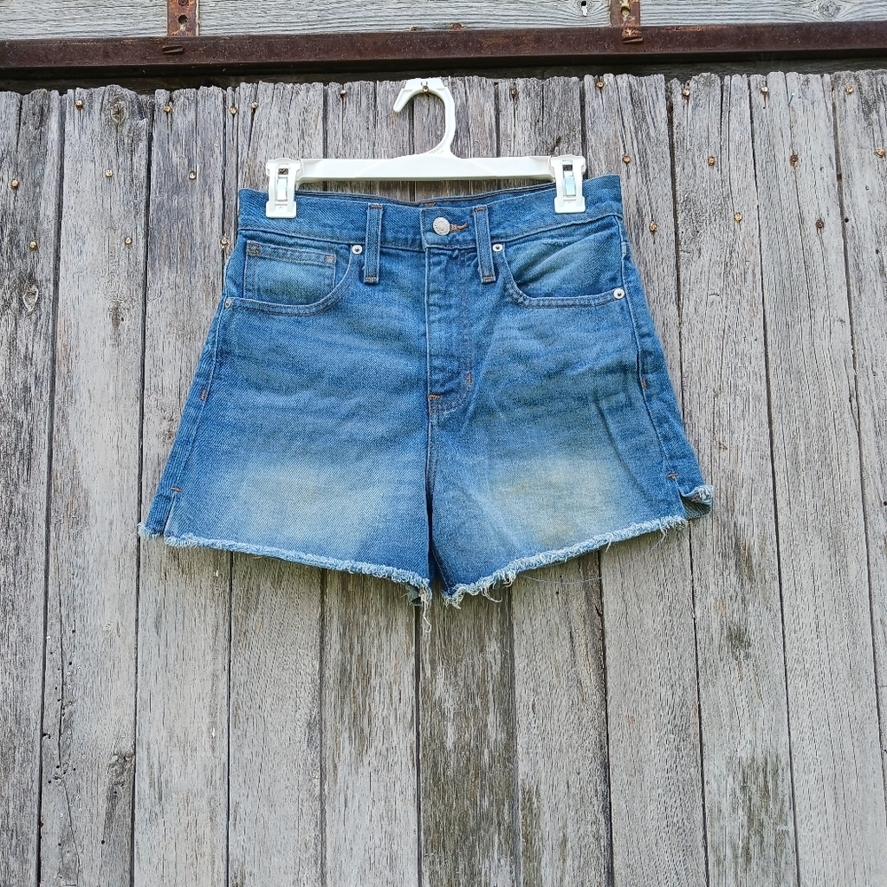 Madewell Sz 25 High Rise Cutoff Fray Hem Denim Shorts‎ Womens Blue Jean.